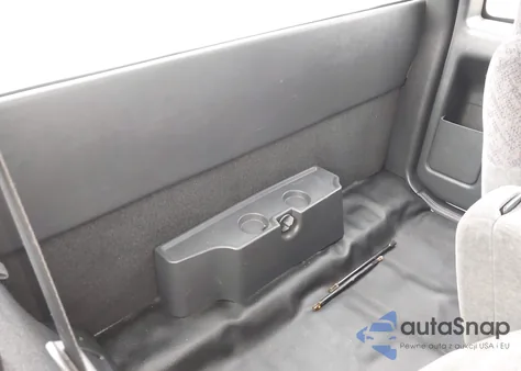 2002 GMC Sonoma Sl z USA, uszkodzony, nr VIN 1GTCS19W528164255